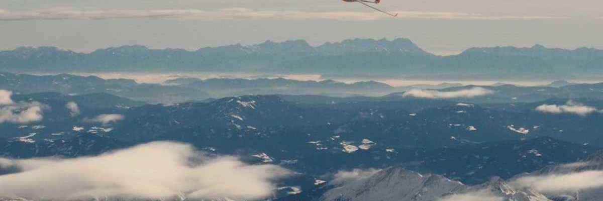 Flugwegposition um 12:16:33: Aufgenommen in der Nähe von Gemeinde Hinterstoder, Hinterstoder, Österreich in 3648 Meter